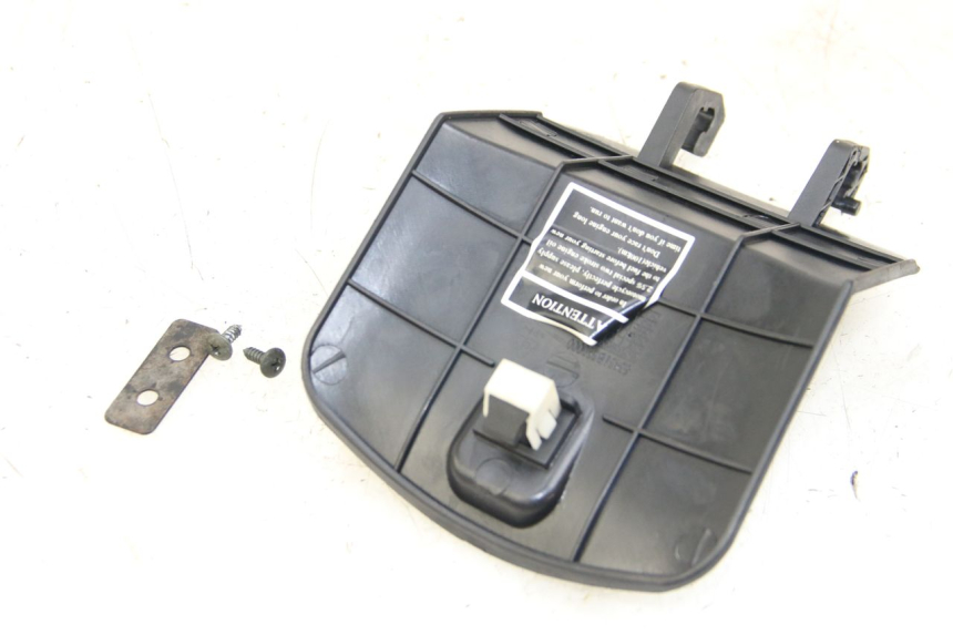 photo de KLAPKA WLEWU PALIWA RIDE KALLIO 50 (2010 - 2019) - Zoom stanu zużycia