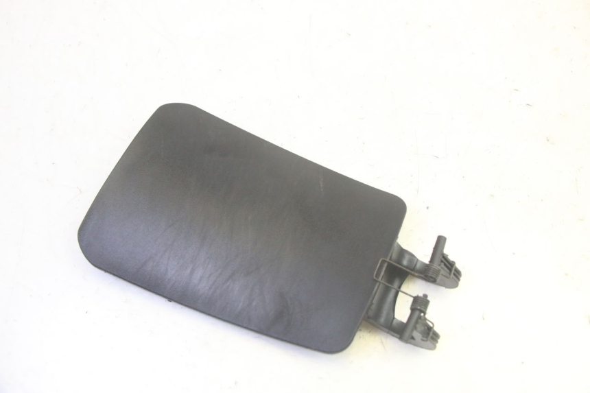 photo de KLAPKA WLEWU PALIWA PIAGGIO MP3 LT 400 (2007 - 2012) - Widok główny