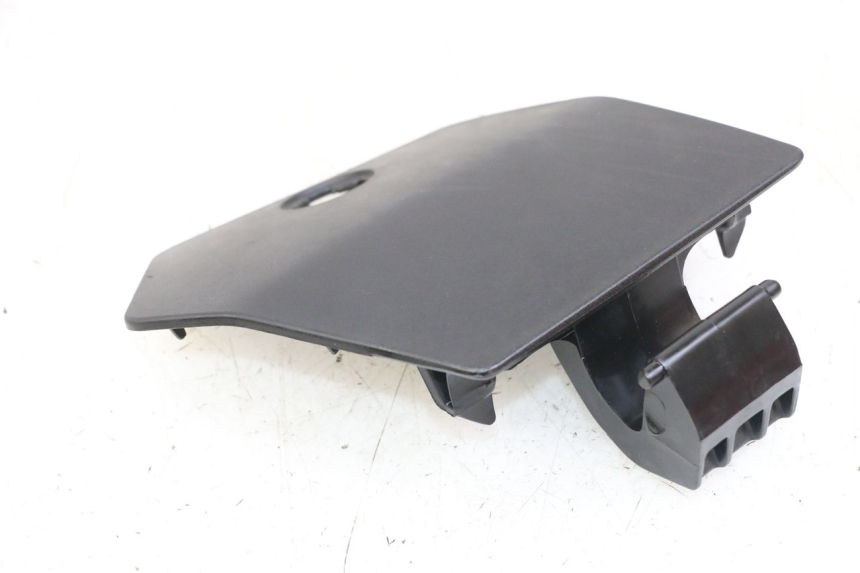 photo de KLAPKA WLEWU PALIWA PEUGEOT CITYSTAR 2T 50 (2018 - 2021) - Zoom stanu zużycia