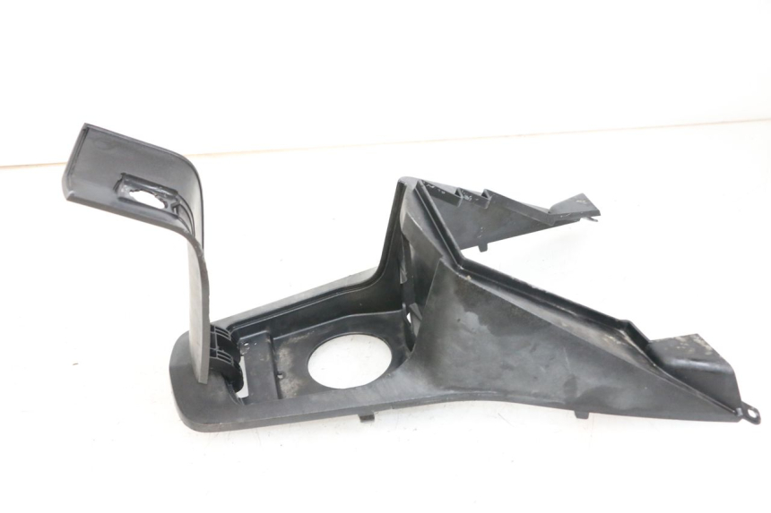 photo de KLAPKA WLEWU PALIWA PEUGEOT SATELIS 125 (2010 - 2012) - Szczegół części