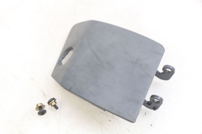 photo de KLAPKA WLEWU PALIWA PEUGEOT SV 125 (1991 - 1994) - Zoom stanu zużycia