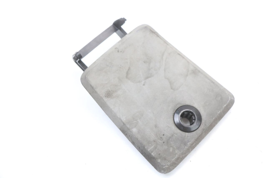 photo de KLAPKA WLEWU PALIWA SUZUKI UH BURGMAN 125 (2002 - 2006) - Szczegół części