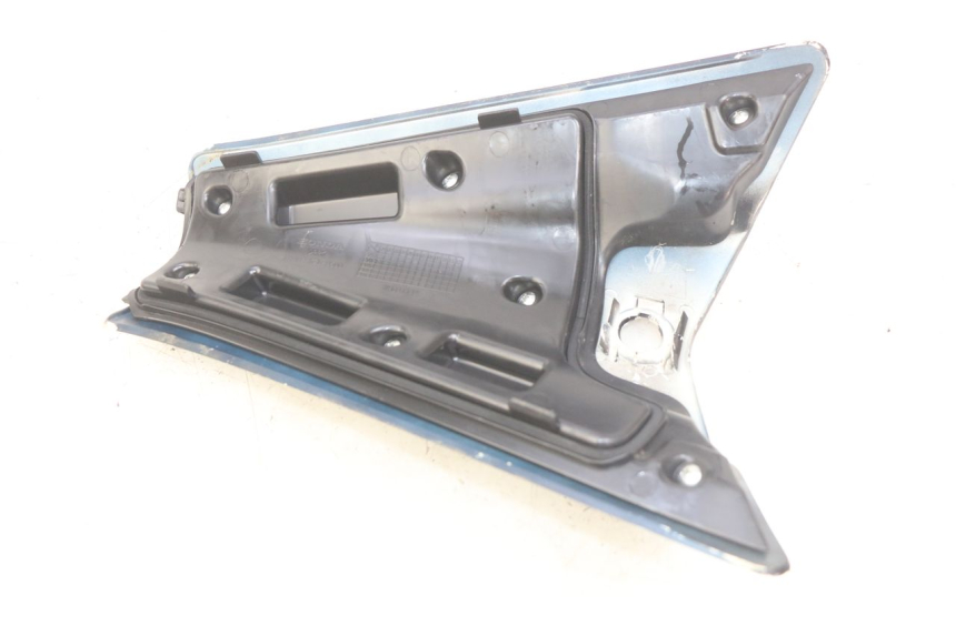 photo de KLAPKA WLEWU PALIWA HONDA VISION NSC R 50 (2013 - 2015) - Punkty mocowania