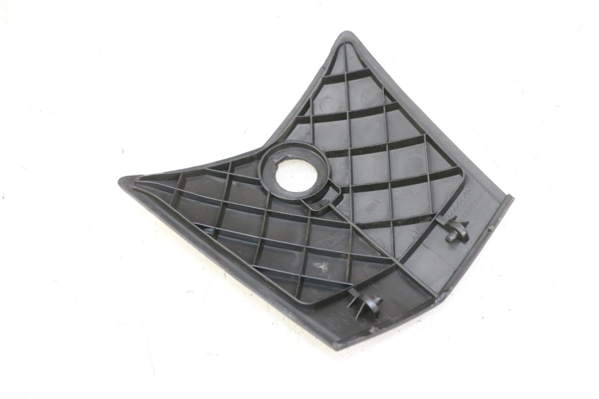 photo de KLAPKA WLEWU PALIWA PEUGEOT VIVACITY NEW 4T 50 (2008 - 2017) - Zoom stanu zużycia