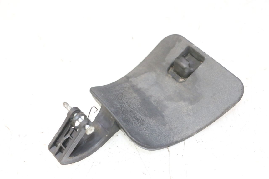 photo de KLAPKA WLEWU PALIWA YAMAHA X-MAX XMAX 250 (2006 - 2009) - Widok główny