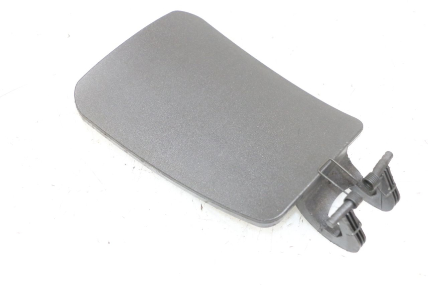 photo de KLAPKA WLEWU PALIWA PIAGGIO X8 125 (2004 - 2007) - Widok główny