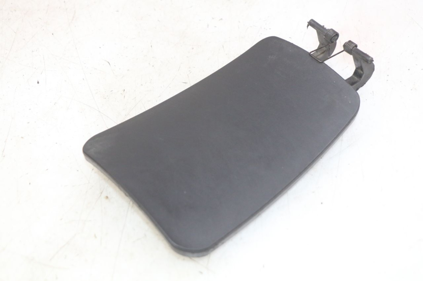 photo de KLAPKA WLEWU PALIWA PIAGGIO XEVO - X EVO 125 (2007 - 2017) - Widok główny