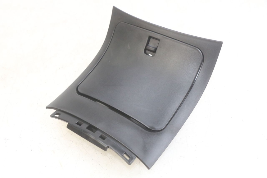 photo de KLAPKA WLEWU PALIWA YAMAHA YP MAJESTY 400 (2004 - 2008) - Widok główny