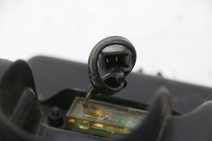 photo de KLAPKA INSPEKCYJNA QUADRO 4 4D 350 (2015 - 2018) - Szczegół części