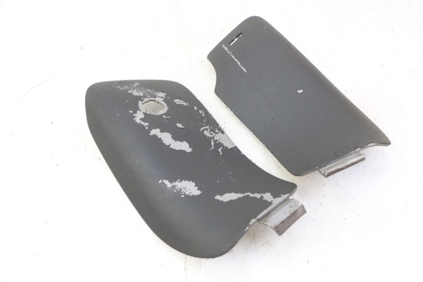 photo de PRZEDNIA KLAPKA INSPEKCYJNA PEUGEOT ELYSTAR 50 (2002 - 2014) - Inny kąt widzenia