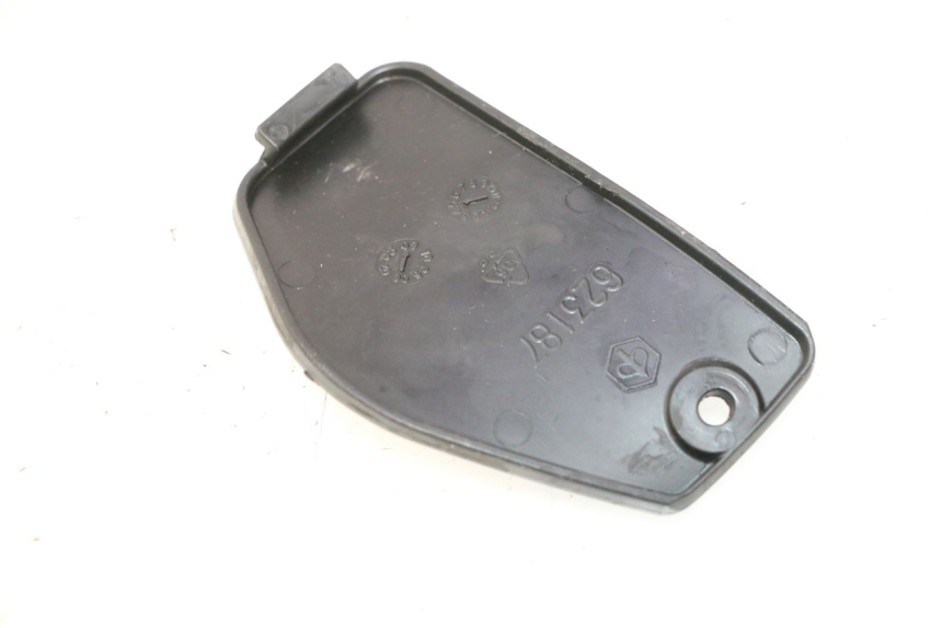 photo de PRZEDNIA KLAPKA INSPEKCYJNA PIAGGIO MP3 LT 400 (2007 - 2012) - Szczegół części