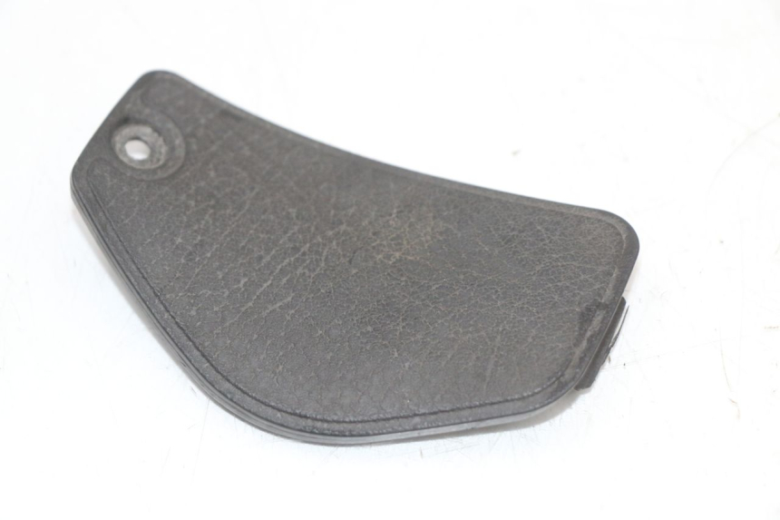 photo de PRZEDNIA KLAPKA INSPEKCYJNA PIAGGIO MP3 125 (2006 - 2014) - Zoom stanu zużycia