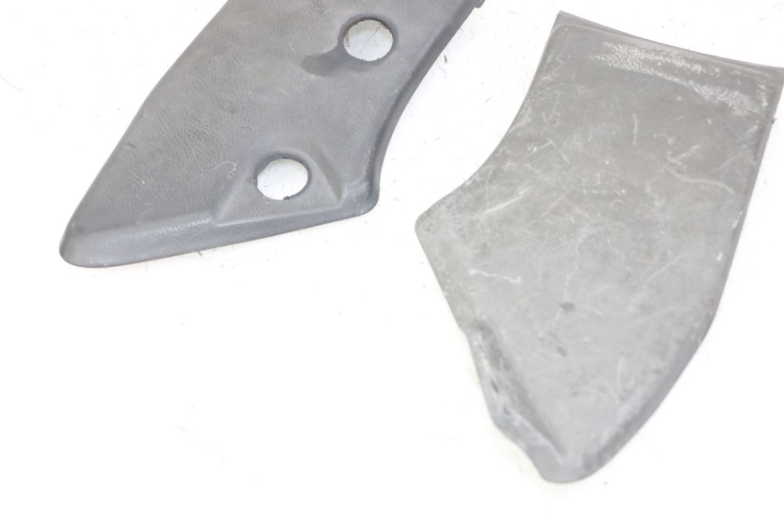 photo de PRZEDNIA KLAPKA INSPEKCYJNA HONDA NTV DEAUVILLE ABS 700 (2007 - 2016) - Inny kąt widzenia