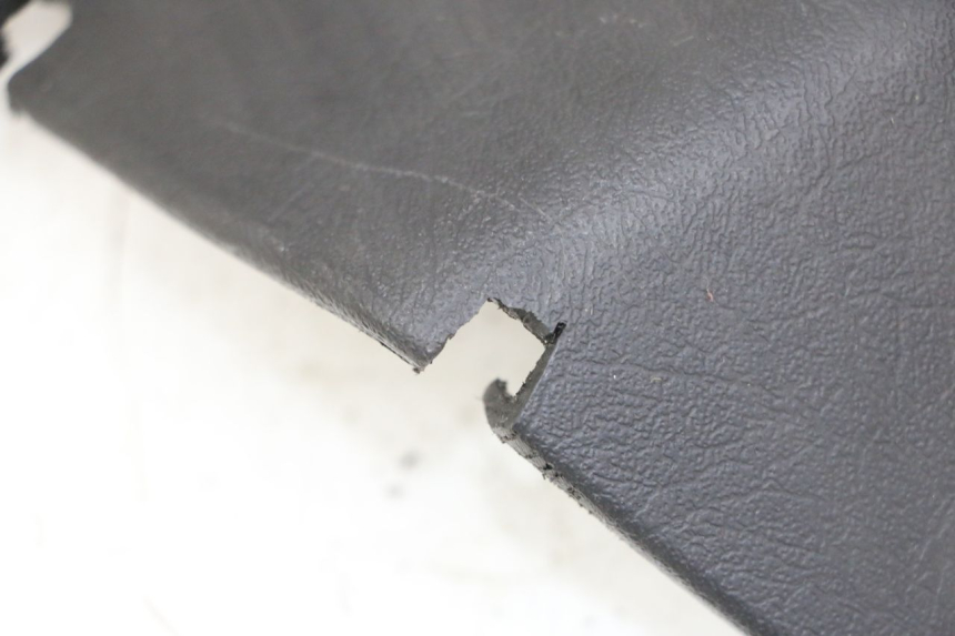 photo de PRZEDNIA KLAPKA INSPEKCYJNA PIAGGIO VESPA GRANTURISMO 200 (2004 - 2005) - Widok ogólny