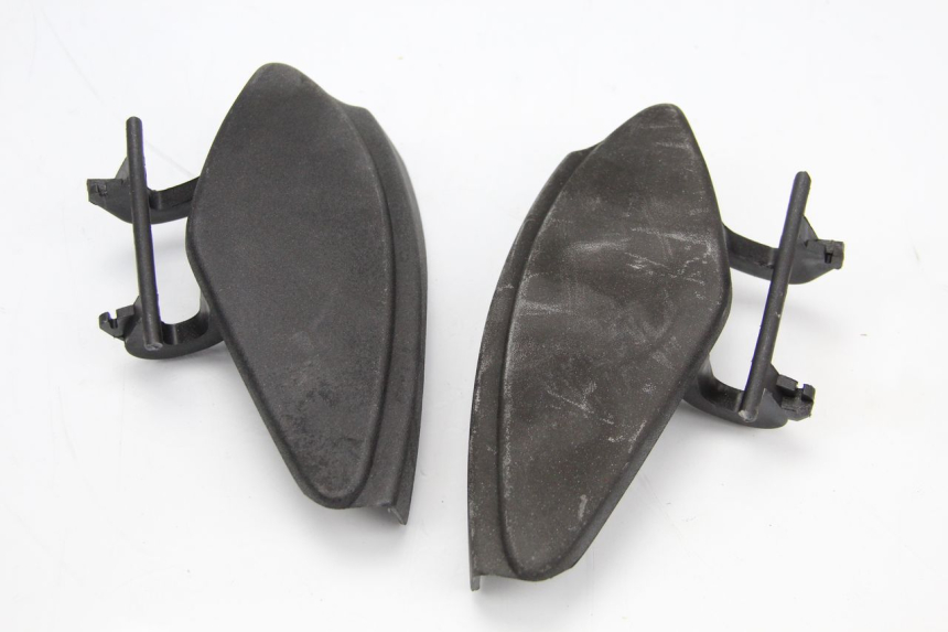 photo de PRZEDNIA KLAPKA INSPEKCYJNA PIAGGIO X9 125 (2000 - 2003) - Szczegół części