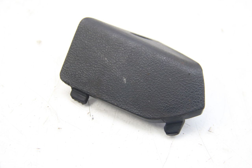 photo de KLAPKA INSPEKCYJNA PIAGGIO BEVERLY 125 (2010 - 2015) - Widok główny