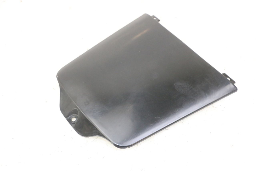 photo de KLAPKA INSPEKCYJNA MBK BOOSTER SPIRIT NAKED 50 (2004 - 2017) - Inny kąt widzenia