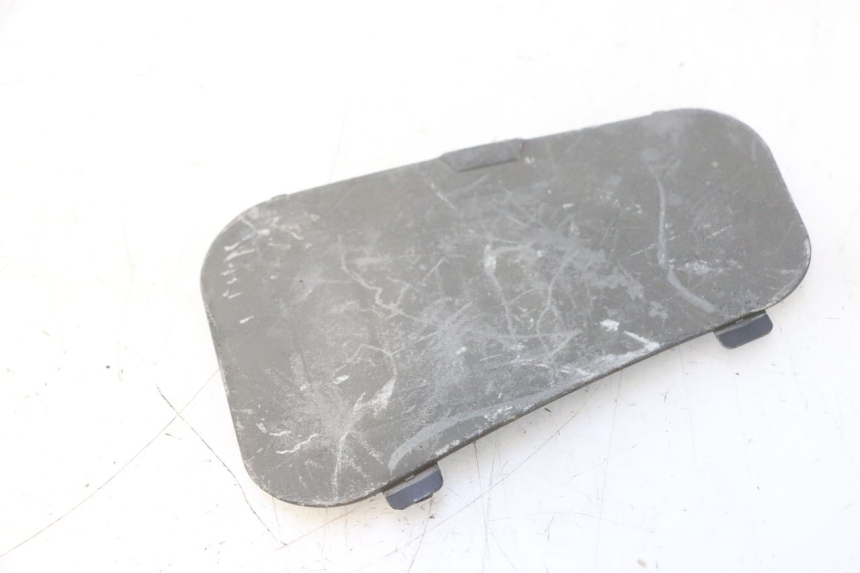 photo de KLAPKA INSPEKCYJNA SUZUKI BURGMAN 125 (2007 - 2014) - Zoom stanu zużycia