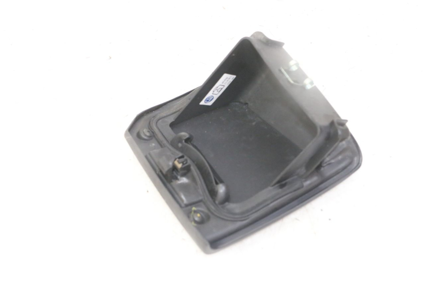 photo de PRAWY WŁAZ INSPEKCYJNY HONDA FORZA ABS 300 (2013 - 2017) - Widok ogólny