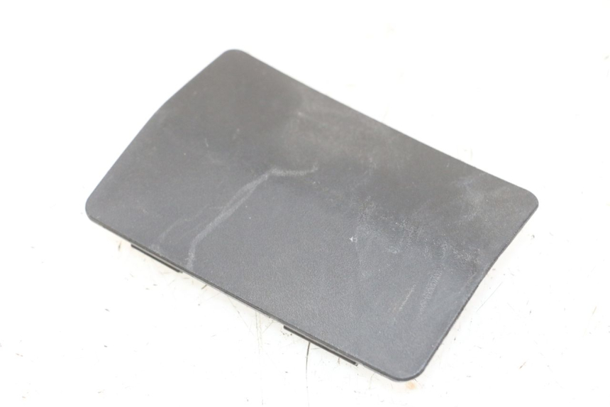 photo de KLAPKA INSPEKCYJNA PEUGEOT E-VIVACITY 1 (2012 - 2018) - Widok główny