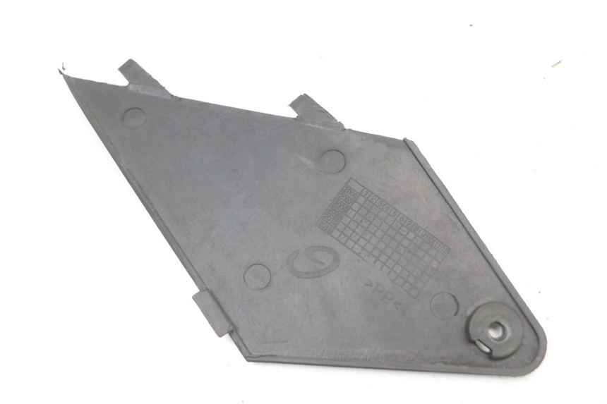 photo de KLAPKA INSPEKCYJNA LEWA JONWAY AZTRAL 125 (2008 - 2017) - Szczegół części