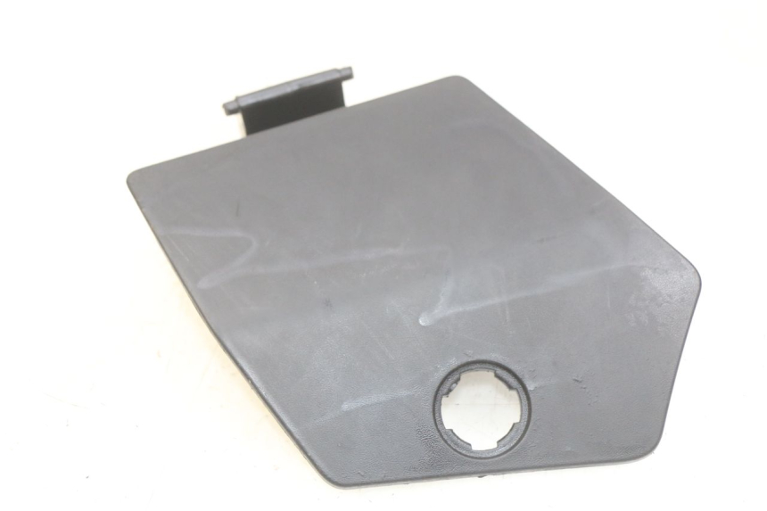 photo de KLAPKA INSPEKCYJNA LEWA PEUGEOT CITYSTAR 2T 50 (2018 - 2021) - Widok główny