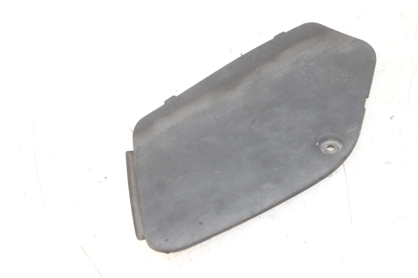 photo de KLAPKA INSPEKCYJNA LEWA PIAGGIO MP3 500 (2011 - 2015) - Zoom stanu zużycia