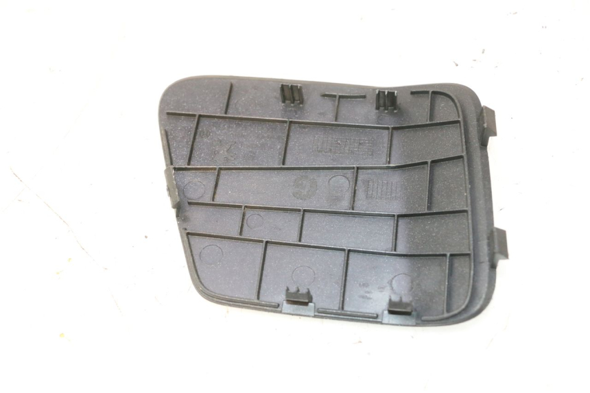 photo de LEWY WŁAZ INSPEKCYJNY PEUGEOT SATELIS 125 (2013 - 2018) - Szczegół części