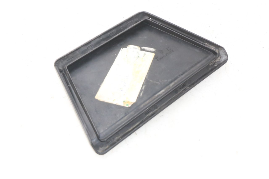 photo de KLAPKA INSPEKCYJNA BMW K100 1000 (1982 - 1990) - Zbliżenie techniczne