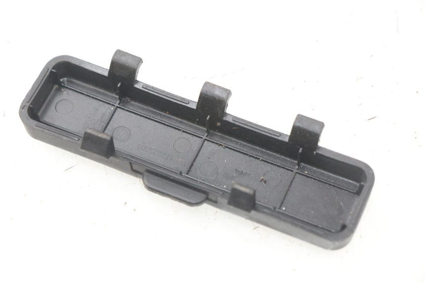 photo de KLAPKA INSPEKCYJNA PEUGEOT KISBEE 2T 50 (2010 - 2017) - Szczegół części