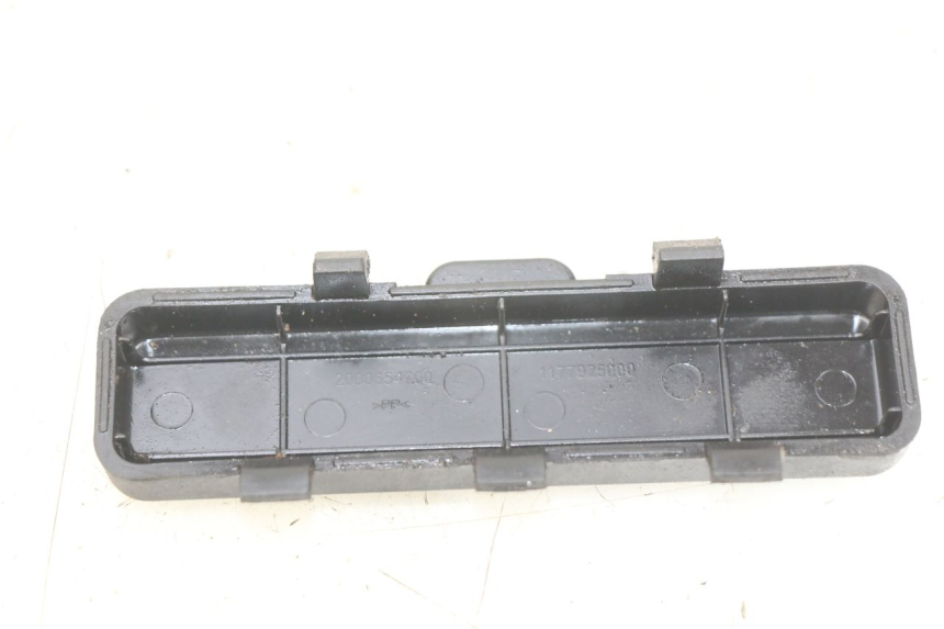 photo de KLAPKA INSPEKCYJNA PEUGEOT KISBEE 2T 50 (2010 - 2017) - Szczegół części