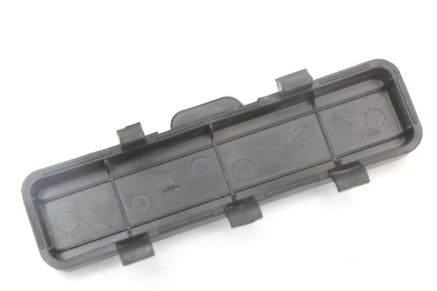 photo de KLAPKA INSPEKCYJNA PEUGEOT KISBEE 4T 50 (2018 - 2022) - Szczegół części