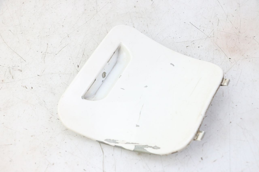 photo de KLAPKA INSPEKCYJNA PIAGGIO LXV 4T 50 (2009 - 2013) - Zbliżenie techniczne