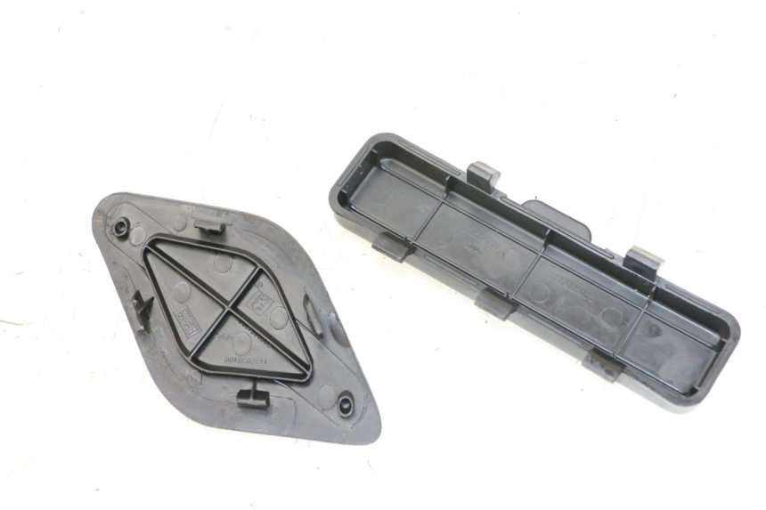 photo de KLAPKA INSPEKCYJNA PEUGEOT KISBEE 4T 50 (2018 - 2022) - Szczegół części