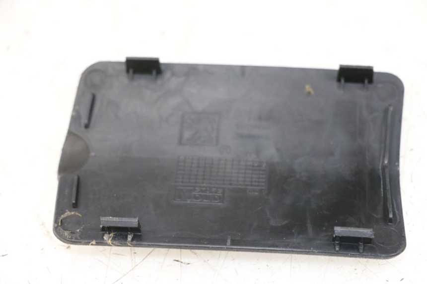 photo de KLAPKA INSPEKCYJNA PEUGEOT SPEEDFIGHT 3 LC 2T 50 (2009 - 2015) - Szczegół części