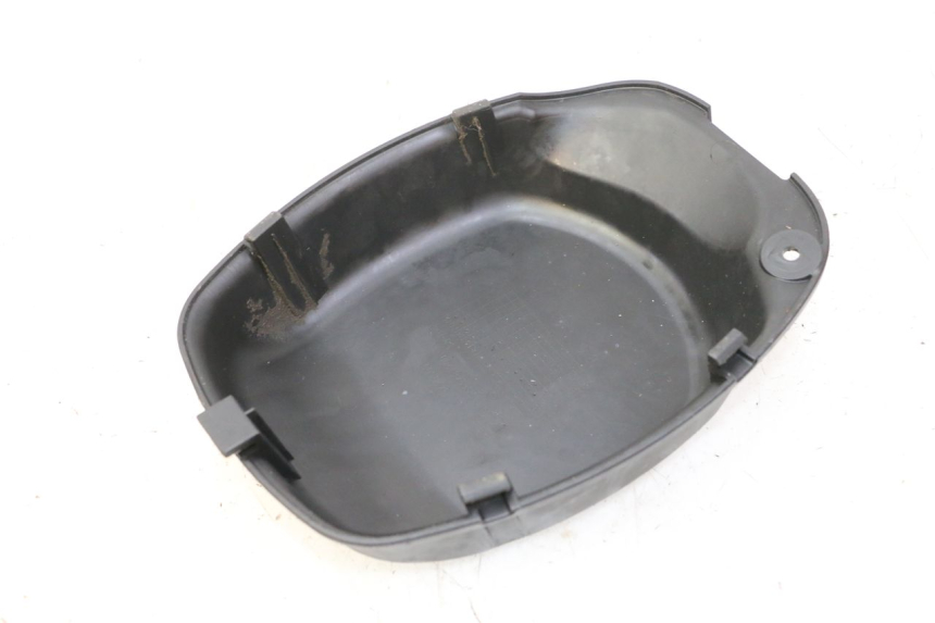 photo de KLAPKA INSPEKCYJNA PEUGEOT STREETZONE I NAKED 2T 50 (2018 - 2020) - Szczegół części