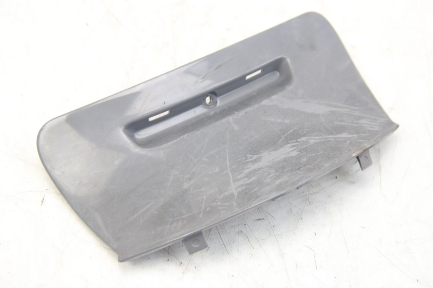 photo de KLAPKA INSPEKCYJNA PIAGGIO VESPA SPRINT 2T 50 (2014 - 2018) - Szczegół części