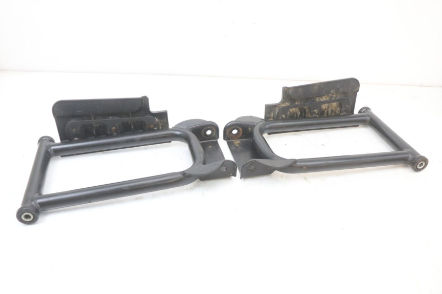 photo de Wahacz tylny HYTRACK HY S 4X4 410 (2013 - 2016) - Struktura - zbliżenie