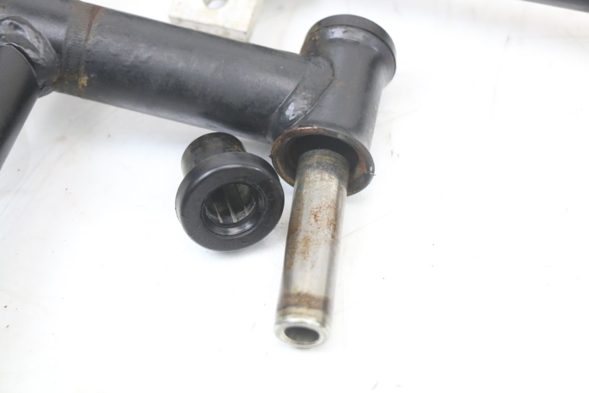 photo de Wahacz tylny HYTRACK HY S 4X4 410 (2013 - 2016) - Zbliżenie techniczne