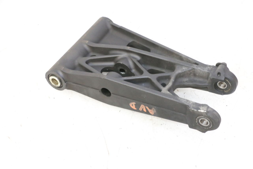 photo de wahacz przedni QUADRO 4 4D 350 (2015 - 2018) - Zbliżenie techniczne