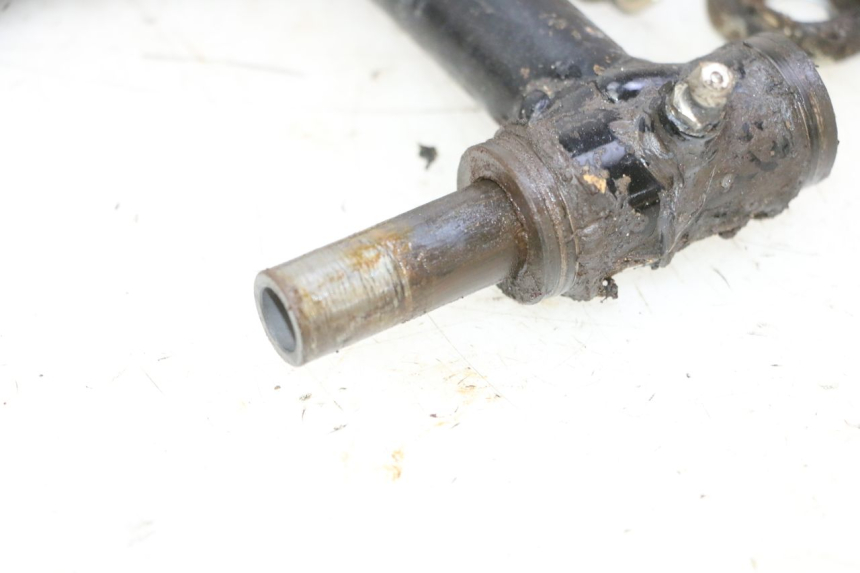 photo de wahacz przedni YAMAHA YFM R RAPTOR 250 (2008 - 2014) - Struktura - zbliżenie