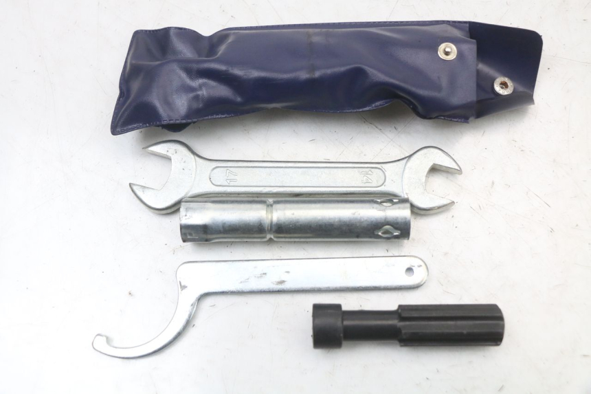 photo de ZESTAW NARZĘDZI KYMCO DINK STREET ABS 125 (2011 - 2018) - Widok główny