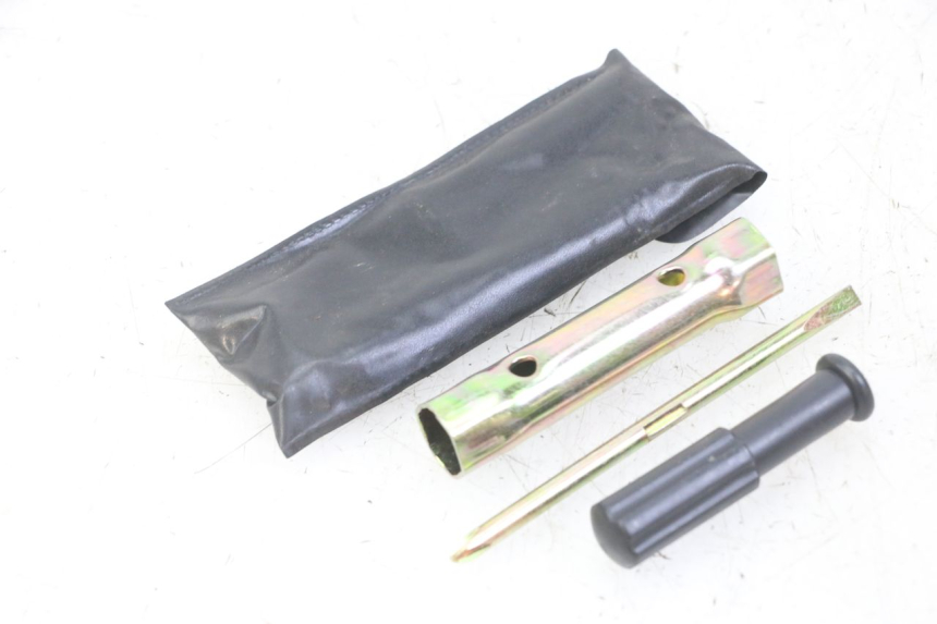 photo de ZESTAW NARZĘDZI SYM FIDDLE 3 III 50 (2014 - 2020) - Zoom stanu zużycia