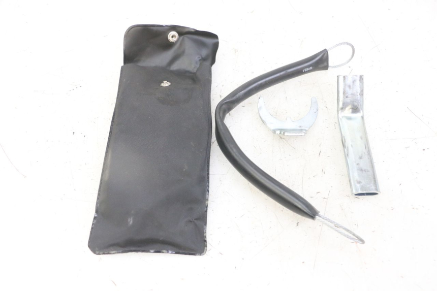 photo de ZESTAW NARZĘDZI HONDA FORZA ABS 300 (2013 - 2017) - Widok główny