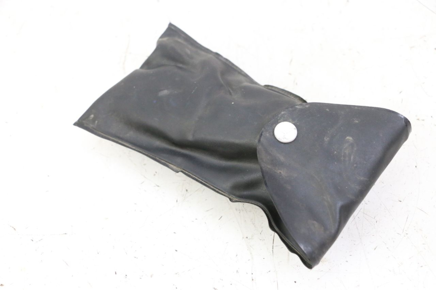 photo de ZESTAW NARZĘDZI SUZUKI GSR 750 (2011 - 2017) - Szczegół części