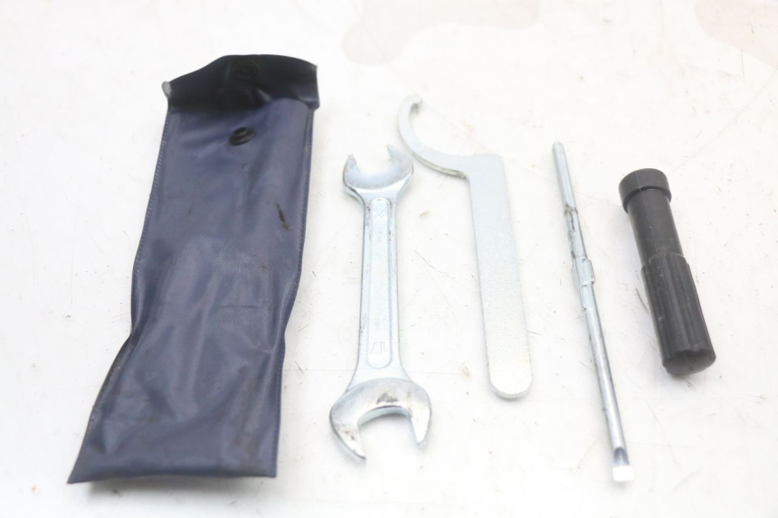 photo de ZESTAW NARZĘDZI KYMCO X-TOWN XTOWN 125 (2016 - 2021) - Widok główny