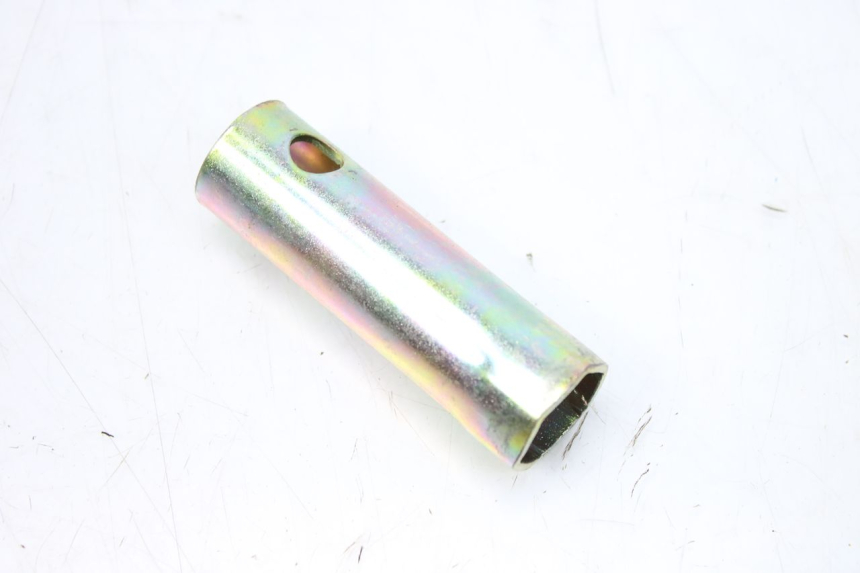 photo de ZESTAW NARZĘDZI KEEWAY OUTLOOK 125 (2007 - 2013) - Punkty mocowania