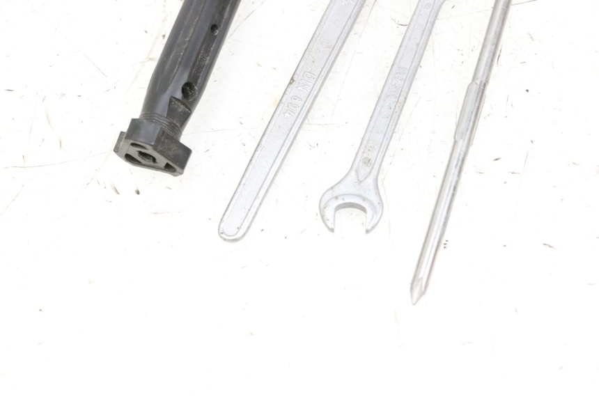 photo de ZESTAW NARZĘDZI BMW R GS 1250 (2021 - 2024) - Szczegół części