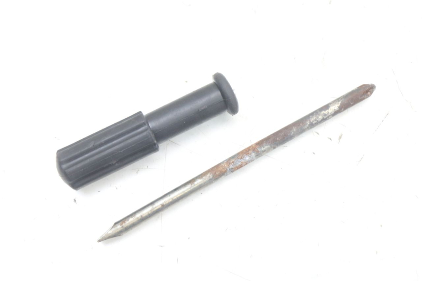 photo de ZESTAW NARZĘDZI APRILIA SR MOTARD 50 (2012 - 2018) - Zoom stanu zużycia