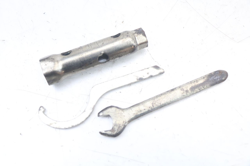 photo de ZESTAW NARZĘDZI APRILIA SR MOTARD 50 (2012 - 2018) - Zbliżenie techniczne